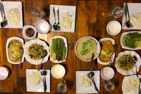 Local Cooked Food 的图像结果