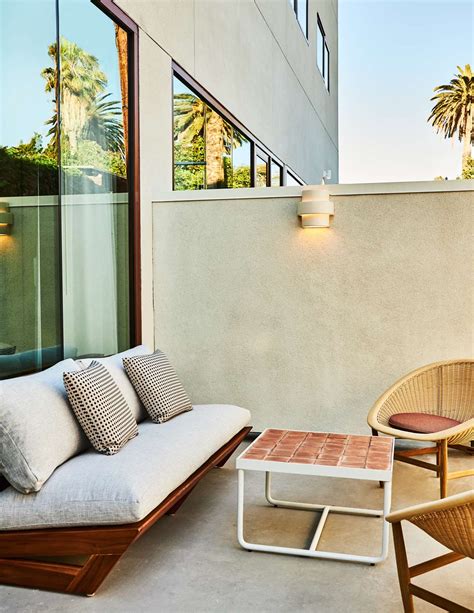 Alsace Hotel West Adams Los Angeles, CA - See Discounts