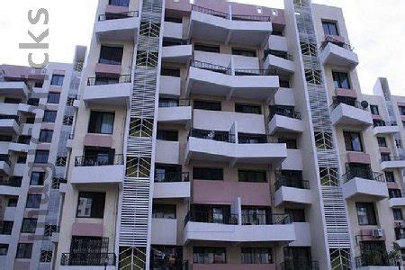 Laburnum Park in Magarpatta City, Pune: Price, Brochure, Floor Plan ...