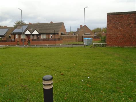 Go Local Easington 的图像结果