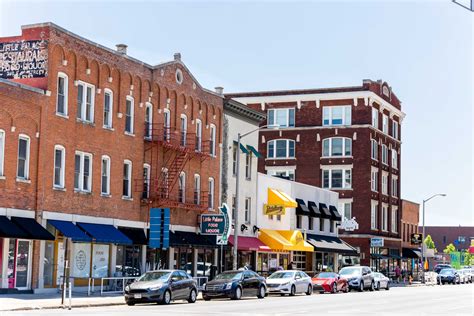 Explore the Fourth and Main District in Downtown Columbus - Downtown ...
