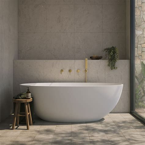 Modern Freestanding Bath Tub for Stylish Bathrooms