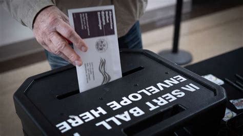 In an apparent conflict of interest, Elon Musk is relaunching his $1M ...