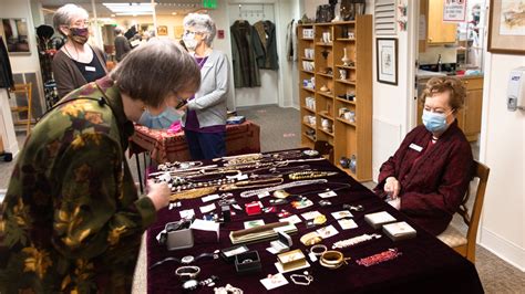 Thrift shop at Seattle retirement community provides residents with ...