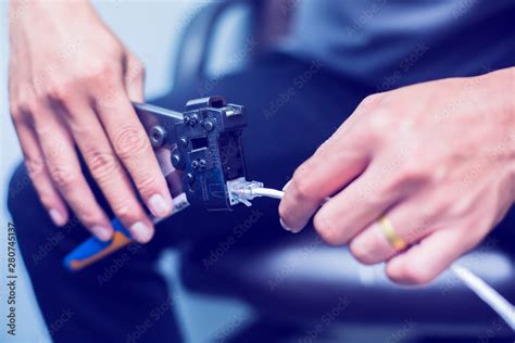 Connection procedure UTP cable, Twisting Cable Tool Twisted Pair Ethernet UTP Cat 5, Crimping ...