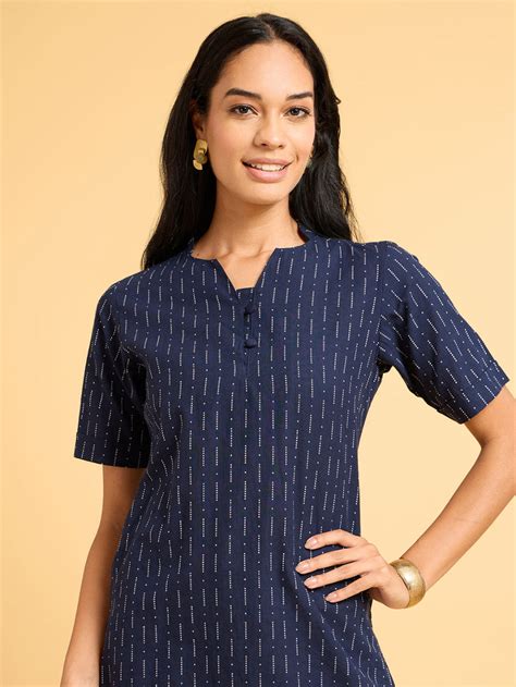 Statement Tunics and Kurtas – Saaki