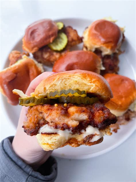 Fried Chicken Sliders with Maple Aioli - Everything Delish