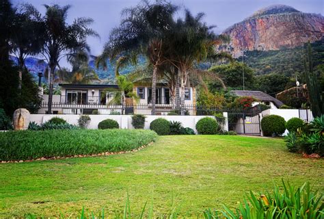 Hartbeespoort dam self catering house with a view - Houses for Rent in ...