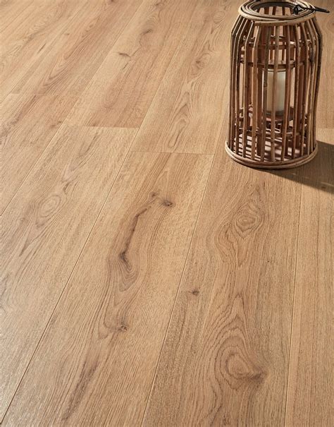 Loft - Natural Oak Laminate Flooring | Direct Wood Flooring