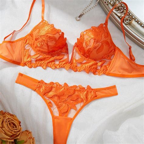 Date Night Weapon Built-In Bra Lingerie Set - Sinderella