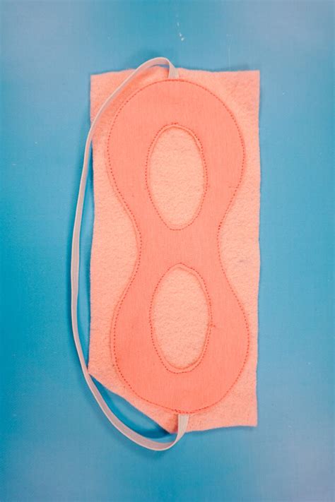 Eye Mask Sewing Pattern 的图像结果