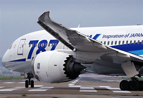 777 vs 787: A Comparison of the Two Boeings - Aeroclass.org