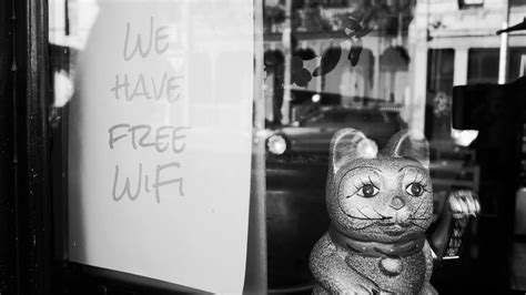 Into Facebook 的图像结果