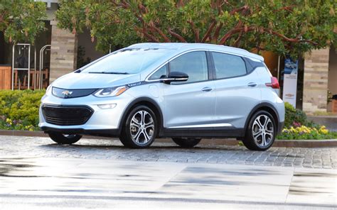 2017 Chevrolet Bolt EV: King of a Whole New World - The Car Guide