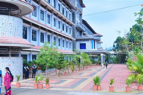 Vimal Jyothi Engineering College Kannur Campus: Photos, Virtual Tour