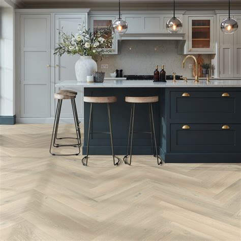 Karndean Kitchen Floor Tiles Karndean Art Select Calacatta D'Oro