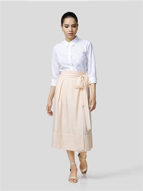 Box Pleated Warp-A-Round Skirt (Peach) – Zest Mélange