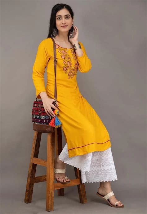 Women's Stitched Rayon Fabric Kurti Plazo Set