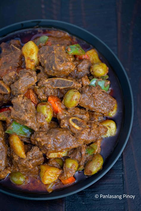 Best Beef Caldereta Filipino Recipe Kaldereta Wikipedia