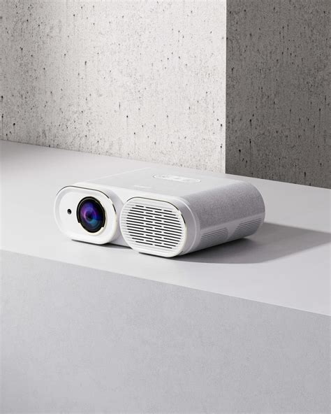 Projector-Binoculars | 轰天炮投影仪 on Behance Fragrance Photography, Electric House, Web Design ...