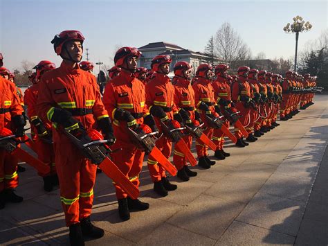 北京应急救援实训基地挂牌成立，将用于培训演练比武_新浪新闻