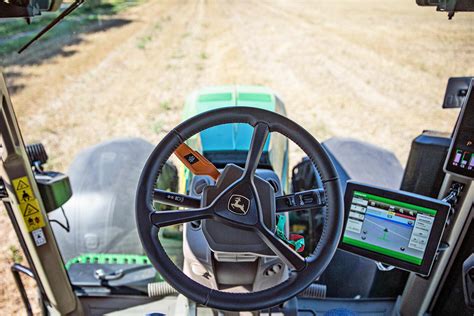 Der bisher größte John Deere-Traktor: 9R mit 691 PS | agrarheute.com