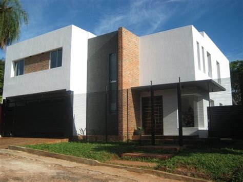 Modernes Haus nach europäischem Stil in Asuncion Paraguay in Asuncion ...