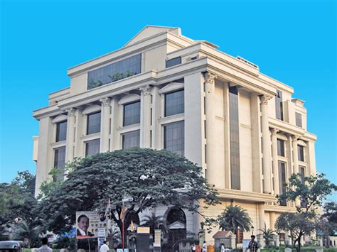 RNA Corporate Park, Off Western Express Highway Kalanagar Government ...