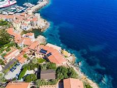 soggiorno isola giglio parcheggio hotel saraceno soggiorno isola giglio parcheggio hotel saraceno