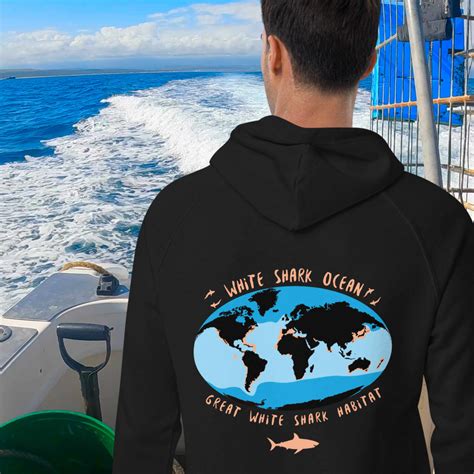 Where Do Great White Sharks Live? – White Shark Ocean