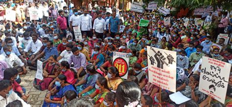 Tamil Nadu: Secondary Grade Teachers Hold Hunger Strike, Urge DMK to ...