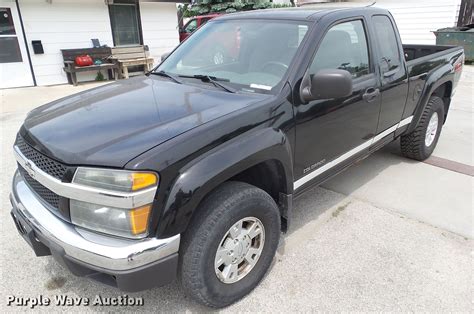 2005 Chevrolet Colorado Ext. Cab pickup truck in Perry, IA | Item GX9109 sold | Purple Wave