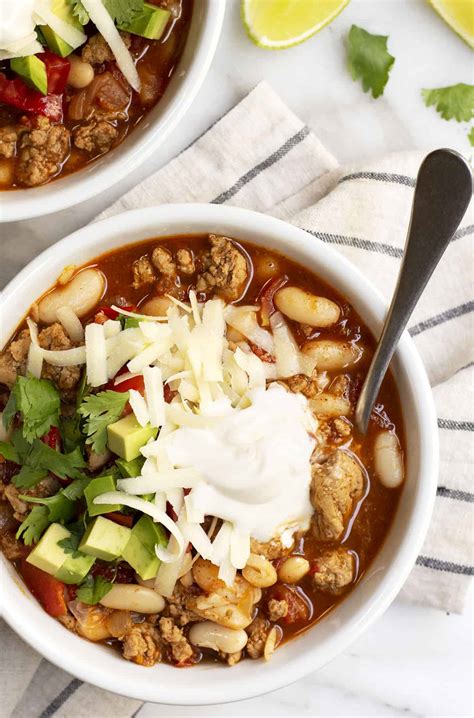 Easy White Bean Turkey Chili (15 min. Prep!) - Pinch and Swirl