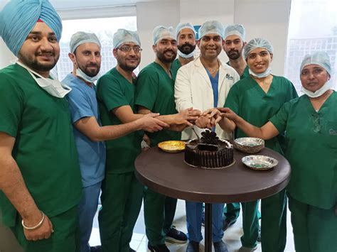 Dr. Sumit Mahajan, Gandhi Nagar, Jammu, Joint Replacement, Knee ...