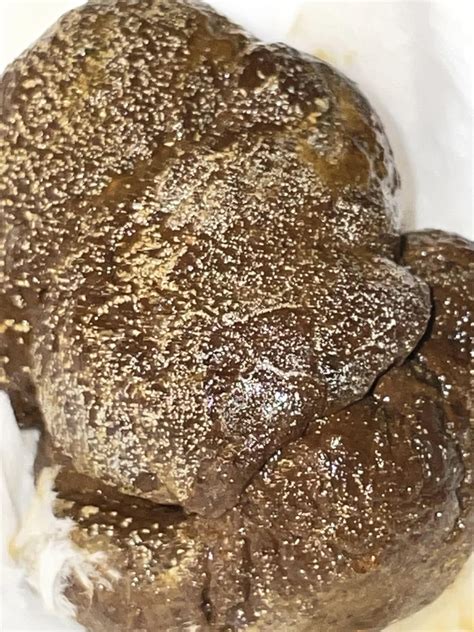 Can anyone help identify what these white spots are? : r/poop