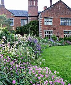 Cottage Garden Inc by 10 Ideas To From Cottage Gardens Caan Cottage Garden Inc