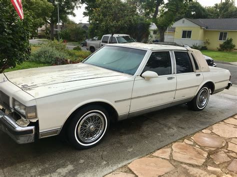 1988 Chevrolet Caprice for Sale in Whittier, CA - OfferUp
