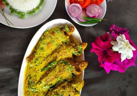 Shorputi Maacher Shoeshe Jhal Recipe by Mithu Majumder - Cookpad