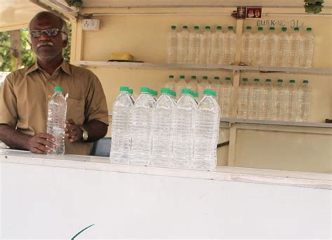 Vendors Selling Water, Cold Drinks Above MRP Could Soon Be Behind Bars ...