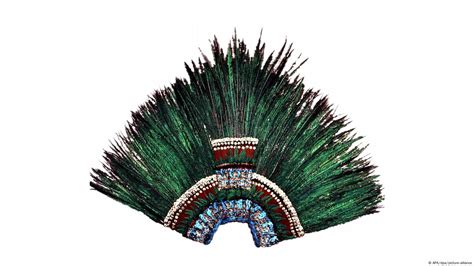 La historia del legendario Penacho de Moctezuma