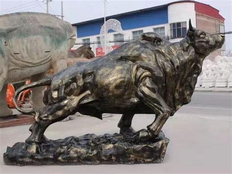 大型华尔街铜牛雕塑 耕牛 拓荒牛 大型广场金属牛雕塑 十二生肖-阿里巴巴