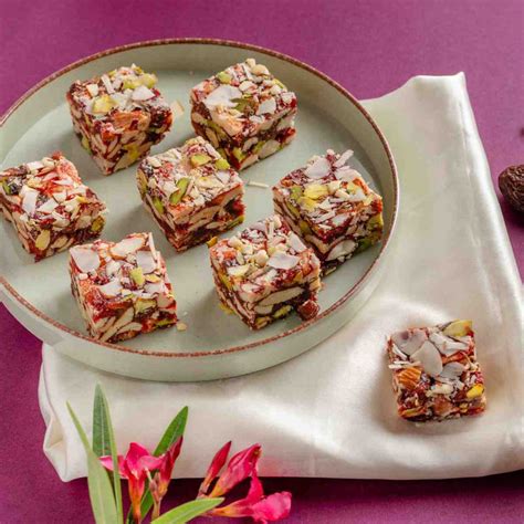 Buy World-Famous Mysore Pak Online – World of Mysore Pak