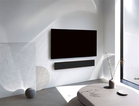 Bang & Olufsen lancia la soundbar premium Beosound Stage con supporto ...