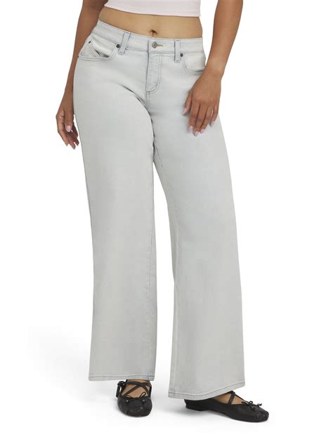 Mills by Millie Bobby Brown Women's Low Rise Boyfriend Denim Jeans ...