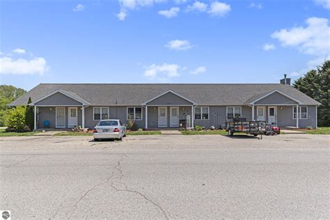 8 bed McBain home for sale: 211 S Hughston Street, McBain, MI 49657