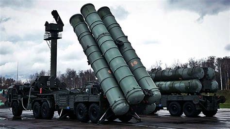 白俄罗斯国防部：S-400防空导弹营进入战斗执勤状态_凤凰网