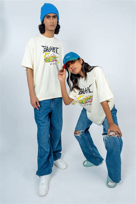 Buy Off-White skate away Oversized Fit Tshirt Online – Urban Monkey®