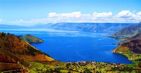 danau yang terbentuk karena letusan gunung berapi disebut