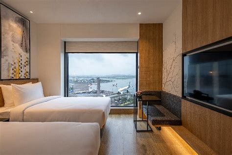 Fairfield By Marriott Mumbai International Airport Concierge: Pictures ...