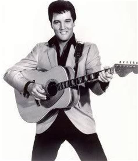 Elvis is playing guitar for you - yorkshire_rose Photo (20880898) - Fanpop